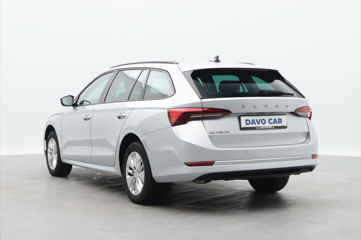 Škoda Octavia 2,0 TDI 85kW Ambition CZ DPH
