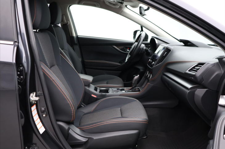 Subaru XV 2,0 i 115kW CVT Comfort 1.Maj