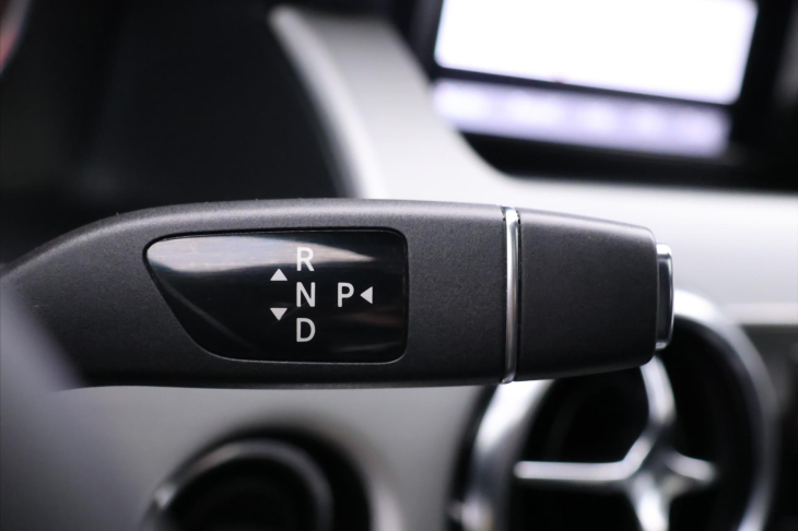 Mercedes-Benz GLK 3,0 350 CDI 195kW 4matic