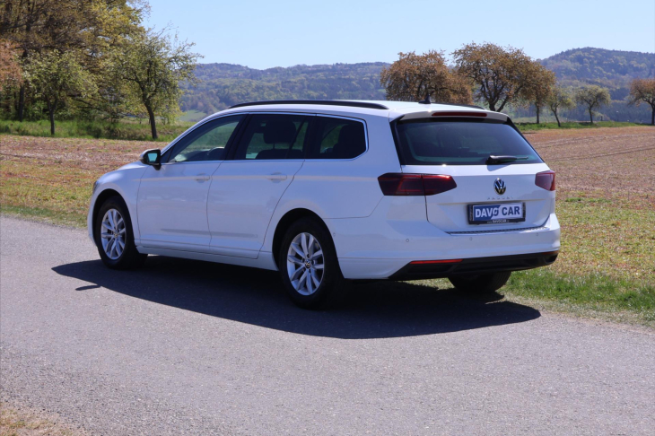 Volkswagen Passat 2,0 TDI 110kW DSG Matrix DPH