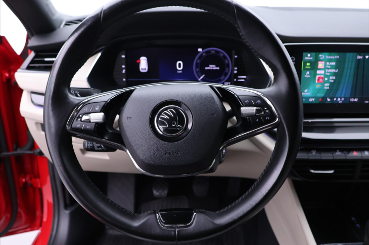 Škoda Octavia 1,5 TSI 110kW Style+matrix DPH