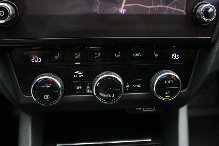 Škoda Octavia 2,0 TDI 110kW DSG Style Virtual