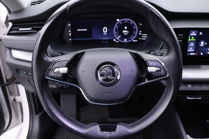 Škoda Octavia 2,0 TDI 85kW Ambition CZ DPH