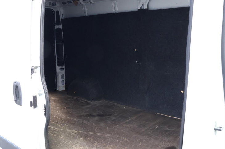 Peugeot Boxer 2,0 BlueHDi 120kW DPH L3H2 CZ