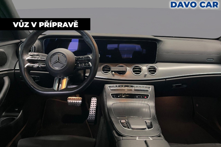 Mercedes-Benz Třídy E 2,0 220D 147KW AMG NIGHT PAKET