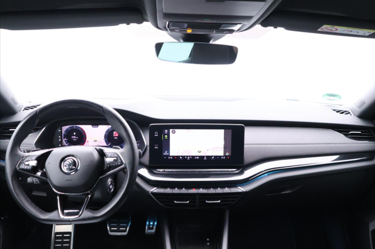 Škoda Octavia 2,0 TDI DSG Sportline DPH