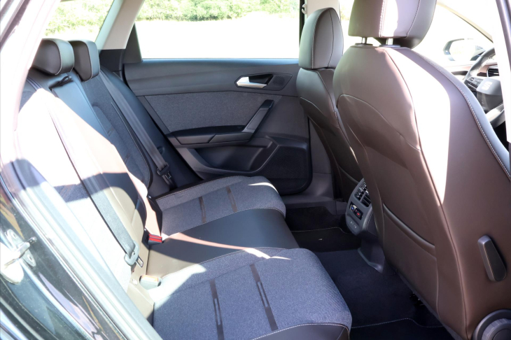 Seat Leon 2,0 TDI DSG Xcellence ST