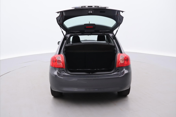 Toyota Auris 1,6 VVT-i 91kW Sol Aut.klima