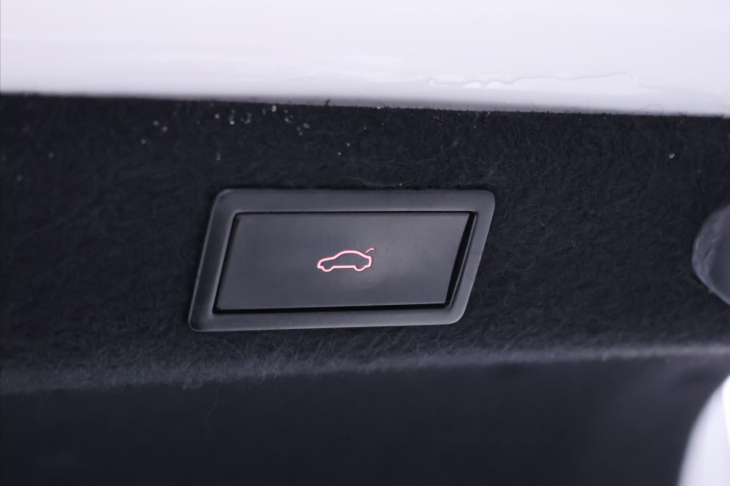 Škoda Superb 2,0 TSI 242kW DSG 4x4 L&K CZ