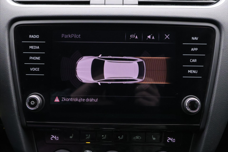 Škoda Octavia 1,5 TSI 110kW DSG Style Navi