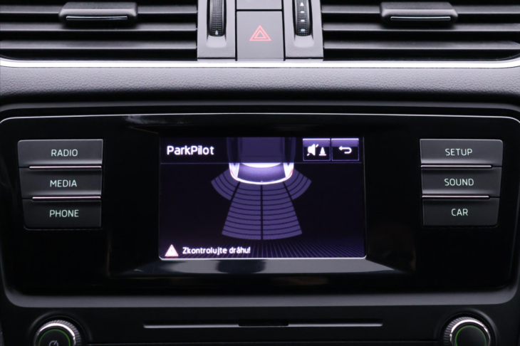 Škoda Octavia 1,6 TDI 81kW Style CZ DPH