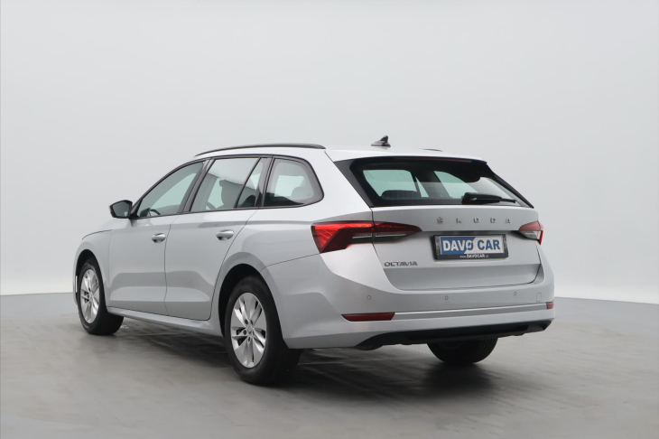 Škoda Octavia 2,0 TDI 85kW Ambition CZ DPH