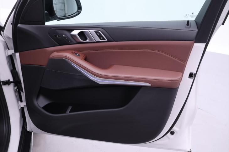 BMW X5 3,0 195kW xDrive Kůže Laser 30d