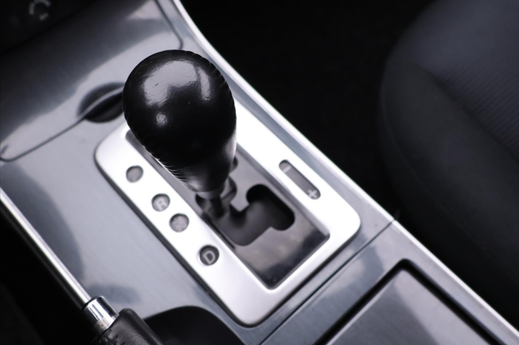 Mazda 6 2,0 i 108kW Aut.klima