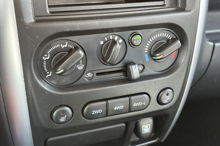 Suzuki Jimny 1.3 VVT 62kW 4X4 Style