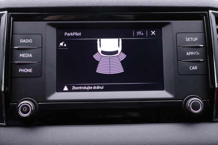 Škoda Karoq 1,0 TSI Soleil LED 1.Majitel