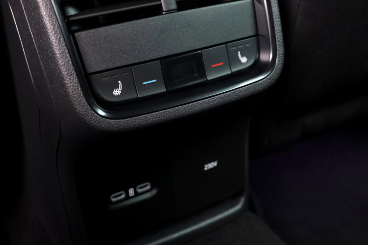 Škoda Octavia 2,0 TDI 110kW DSG Matrix DPH