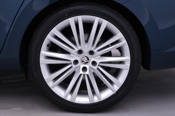 Škoda Superb 2,0 TDI 110kW L&K 1.Maj DPH