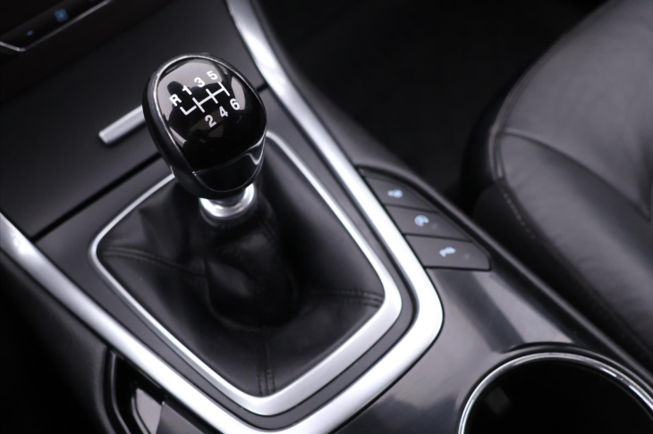 Ford Galaxy 2,0 TDCi 140kW Titanium 7-Míst