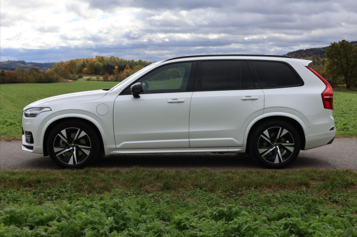Volvo XC90 2,0 228kW T8 AWD Ultimate Bright