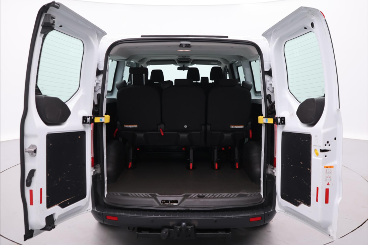 Ford Transit Custom 2,0 TDCI Navi 9-Míst DPH L2