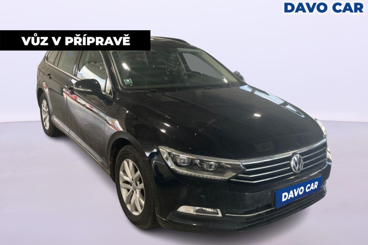 Volkswagen Passat 1,6 TDI High LED