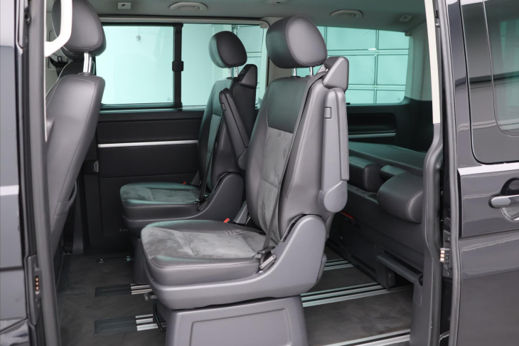 Volkswagen Multivan 2,0 TSI 150kW 4M DSG Highline CZ