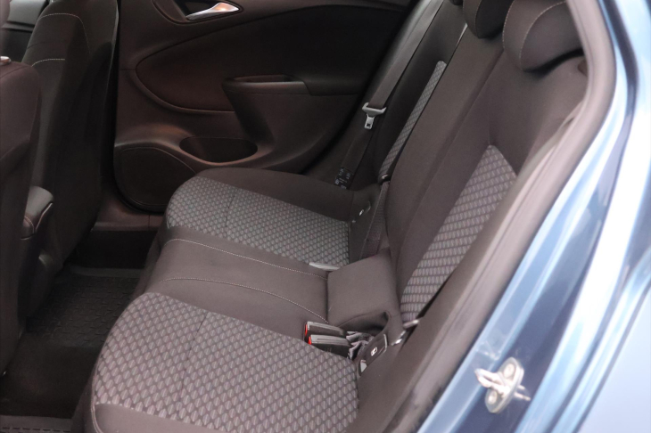 Opel Astra 1,0 T 77kW CZ Klima Serv.Kniha