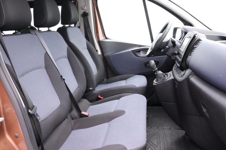 Opel Vivaro 1,6 CDTi Long CZ 6-Míst Klima