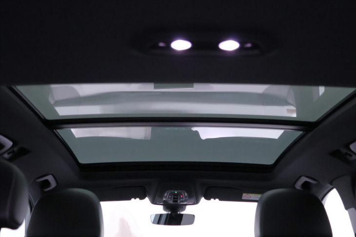 Audi Q7 3,0 TDI 200kw S-LINE DPH BOSE