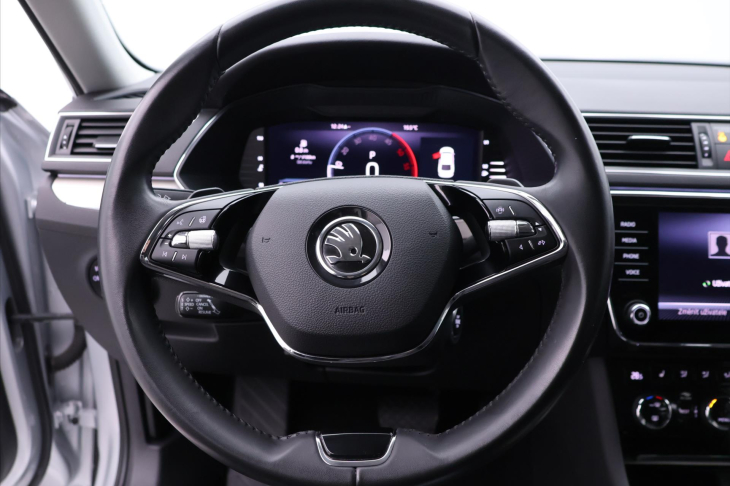 Škoda Superb 2,0 TDI 110kW Style DSG CZ DPH