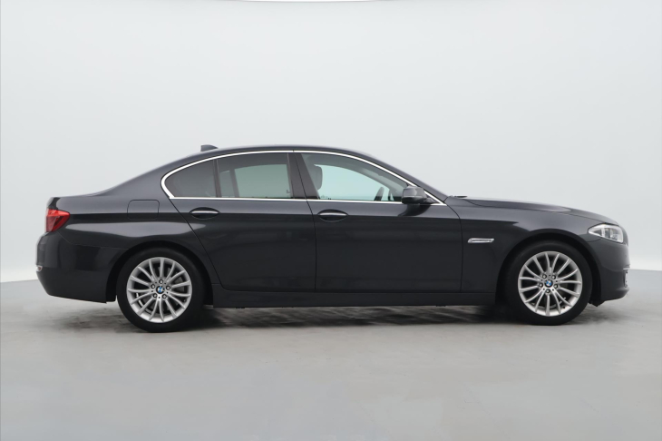 BMW Řada 5 3,0 D 190 kW X-Drive Luxury Line
