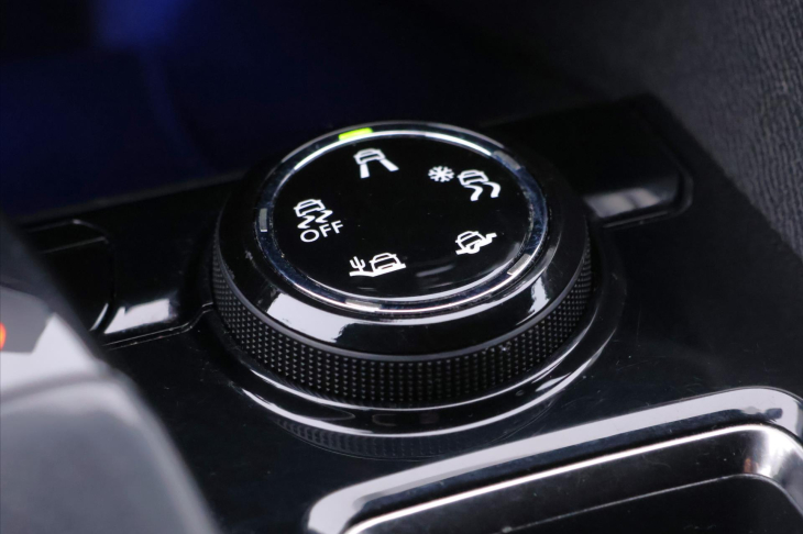 Peugeot 3008 1,2 e-THP 96kW Aut. GT Line