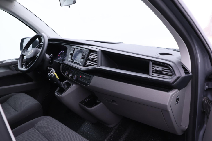 Volkswagen Transporter 2,0 TDI 110kW 6-Míst Long DPH