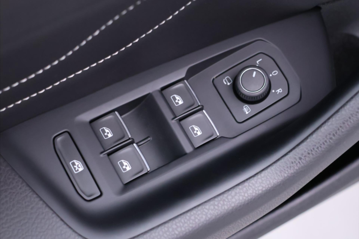 Volkswagen Arteon Shooting Brake 2,0 TSI 206kW R-line DSG DPH CZ