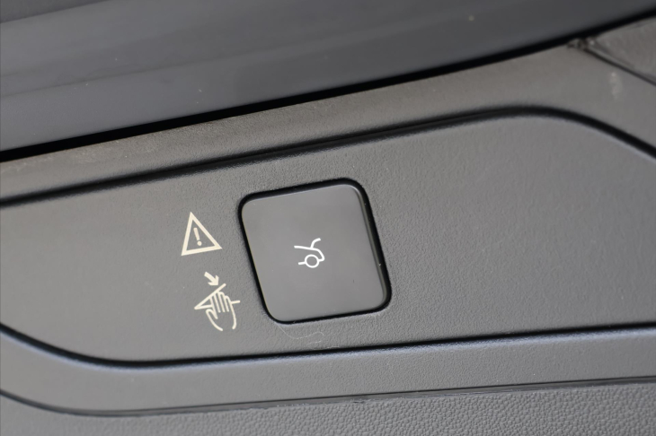 Citroën C4 SpaceTourer 1,2 PureTech 96kW Shine 1.Maj