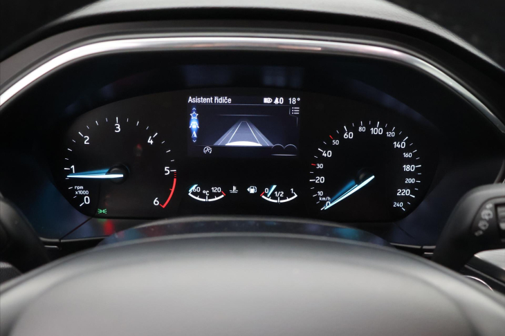 Ford Focus 2,0 TDCI 110kW Titanium LED
