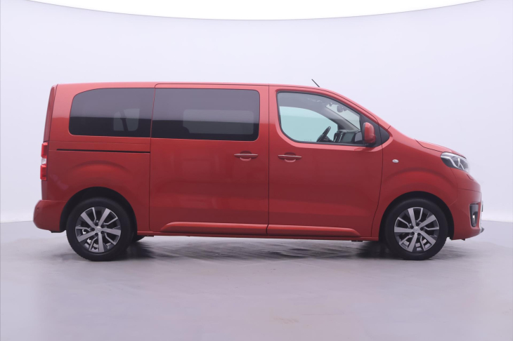 Toyota ProAce Verso 2,0 D-4D L1 Family 8-Míst CZ