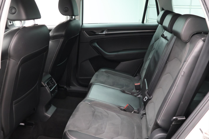 Škoda Kodiaq 2,0 TDI DSG Style+ 7-Míst DPH