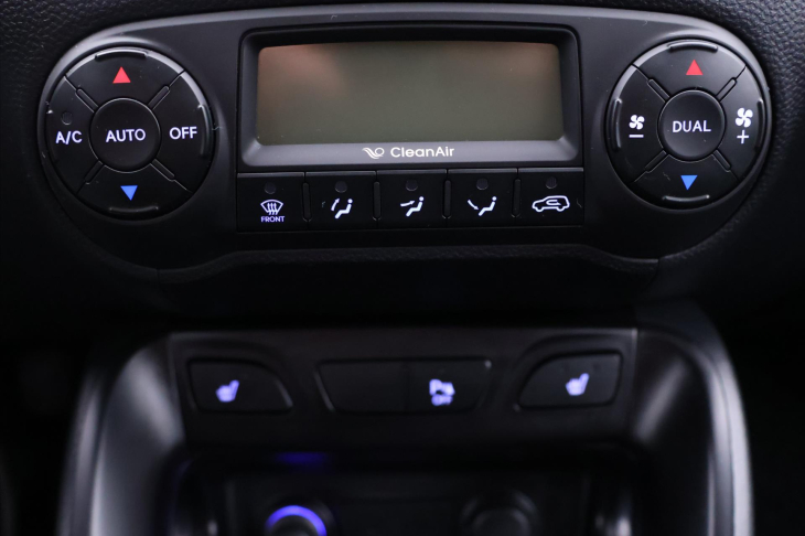 Hyundai ix35 1,6 GDI 99KW TRIKOLOR KLIMA