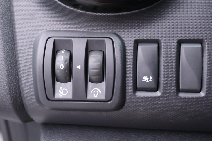 Renault Trafic 2,0 DCI 107kW CZ DPH