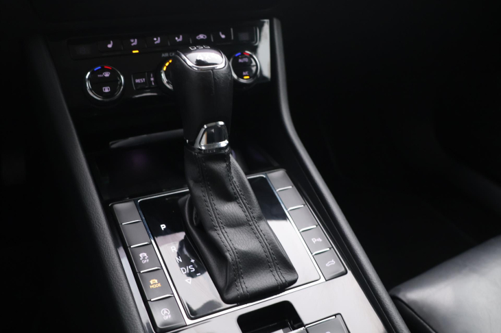 Škoda Superb 2,0 TSI 206kW L&K 4x4 DSG CZ DPH