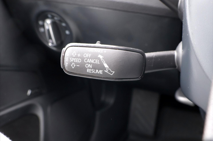 Škoda Superb 2,0 TDI DSG L&K DPH CZ