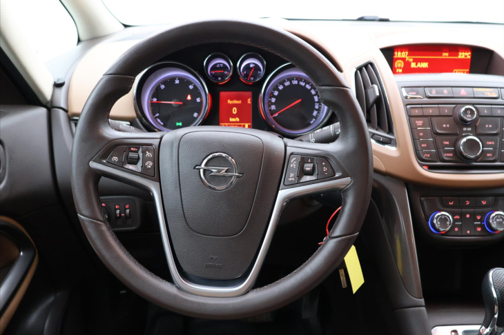 Opel Zafira 2,0 CDTI 121kW Aut. Kůže Enjoy