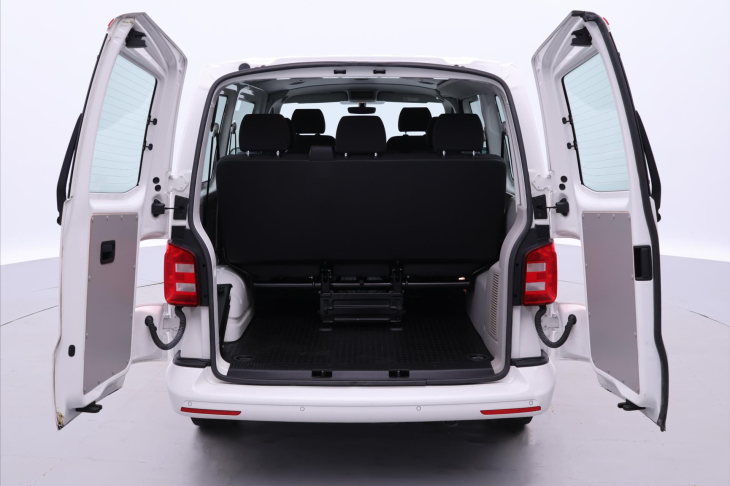 Volkswagen Transporter 2,0 TDI 110kW 8-Míst CZ