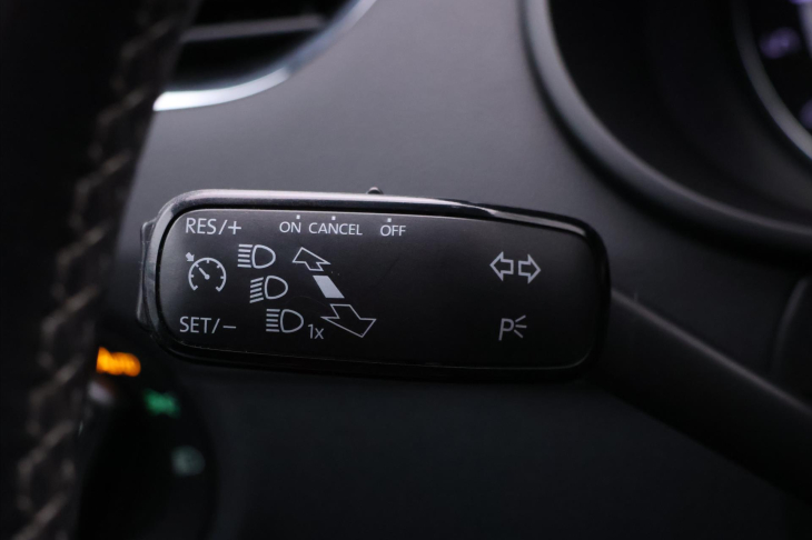 Škoda Octavia 2,0 TDI DSG RS Xenon Panorama