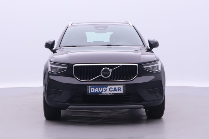 Volvo XC40 2,0 B3 120kW Core DCT CZ Záruka