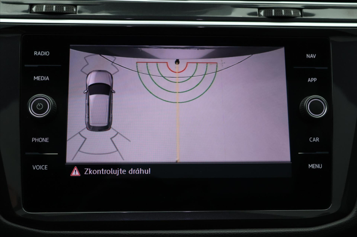 Volkswagen Tiguan 2,0 TDI 110kW DSG R-LINE CZ DPH