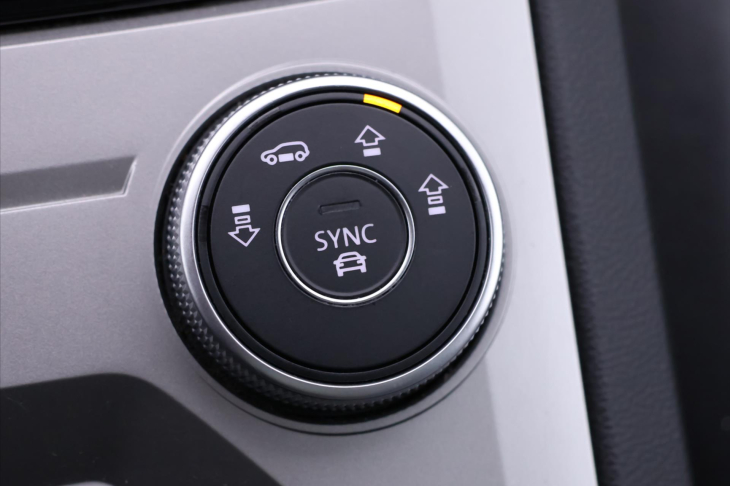 Volkswagen Touareg 3,0 V6 TDI R-Line Panorama TZ DPH