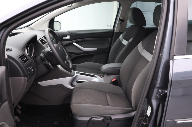 Ford Kuga 2.0 TDCI 103kW 4x4 Tažné